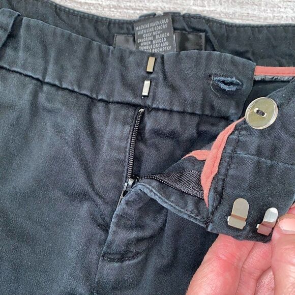 Mossimo stretch cotton blend black chino cuffed shorts sz 4 women - Picture 2 of 6